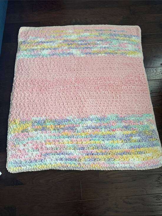 Hand Made Other - NWOT Plush Pink Pastel Patch Throw Blanket